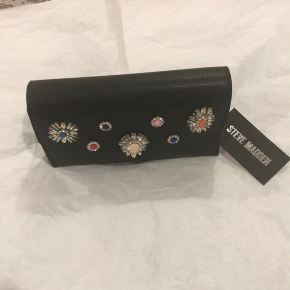 Steve Madden Black Clutch - Picture 5 of 8